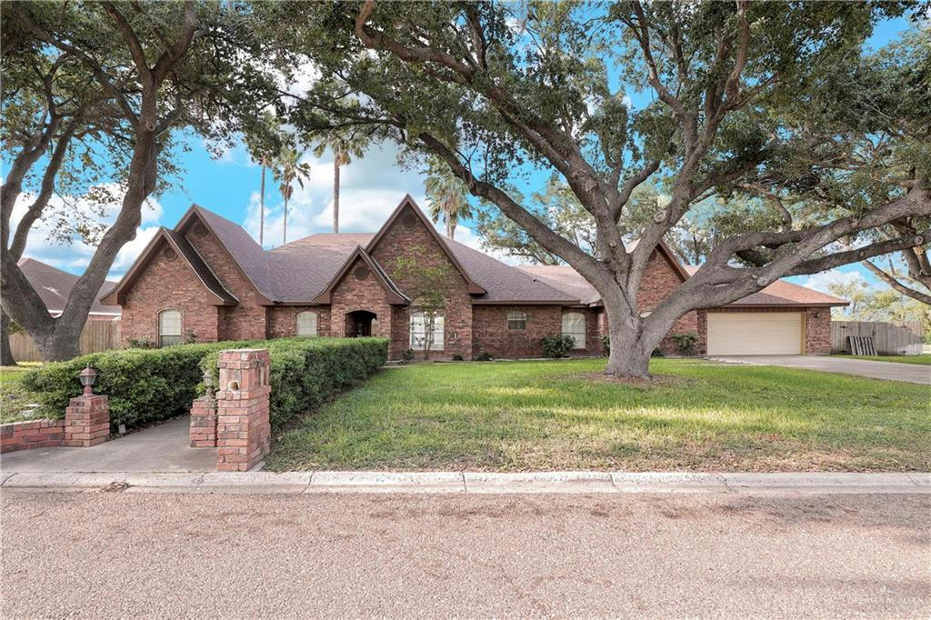 4900 SELINDA DR, MCALLEN, TX 78504, photo 1 of 25